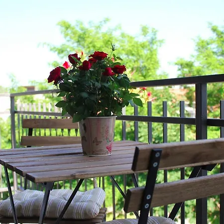 A Casa Di Nonna Bed & Breakfast *