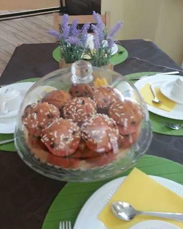 A Casa Di Nonna Couette-café Loreto
